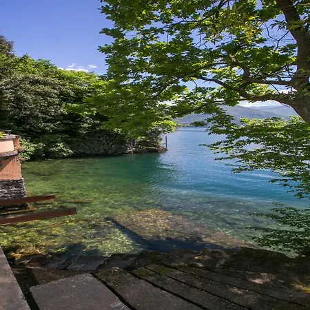 San Siro Sleeps 6 Appartement