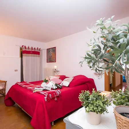 Lägenhet San Siro Sleeps 6 San Siro (Lombardy)