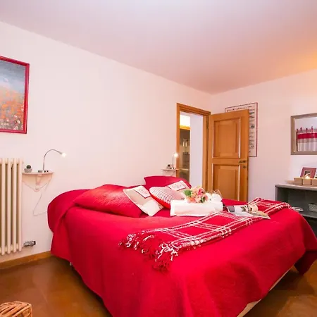 Lägenhet San Siro Sleeps 6 San Siro (Lombardy)